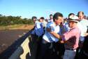 Richa inaugura ponte sobre Rio das Cinzas, entre Bandeirantes e Itambaracá
