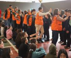 Estado capacita 5,8 mil servidores da educação para atuar como brigadistas