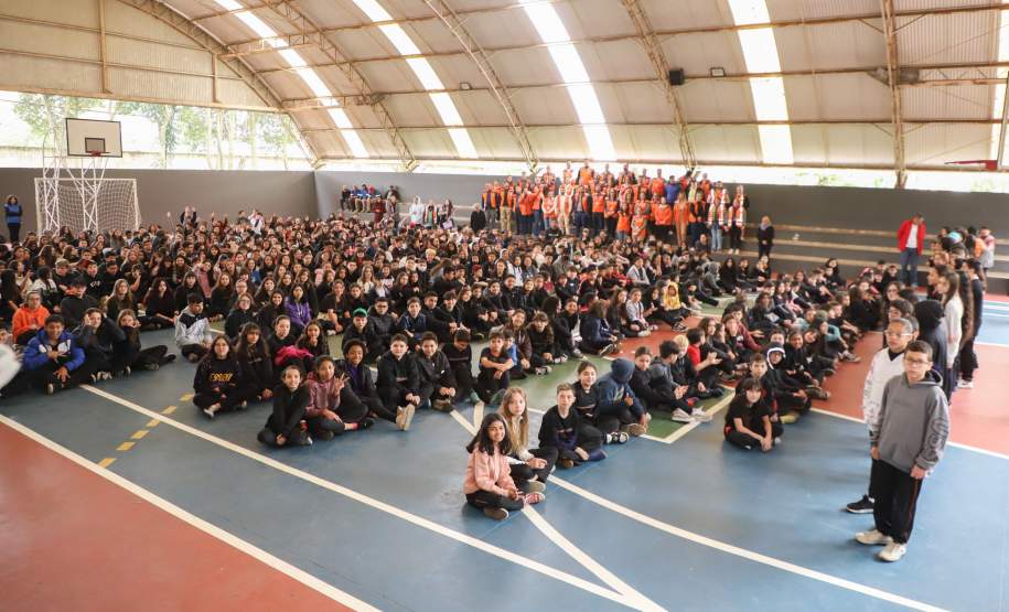 Estado capacita 5,8 mil servidores da educação para atuar como brigadistas