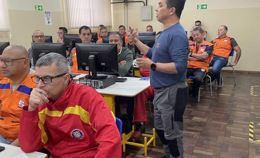 Defesa Civil capacita 44 novos servidores para atuar em todo o Estado