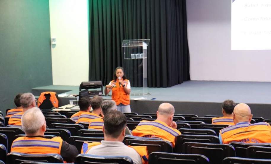 Defesa Civil capacita 44 novos servidores para atuar em todo o Estado